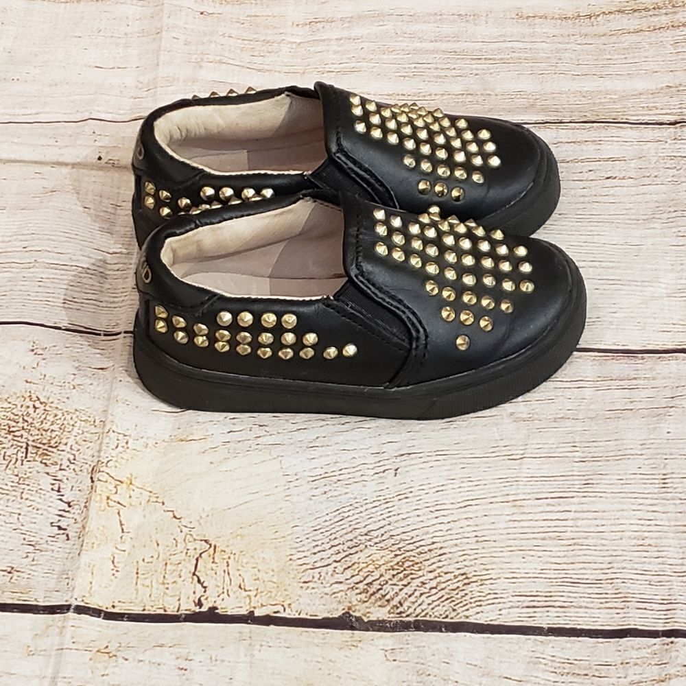 AKID Shoes   - Picture 4 of 10